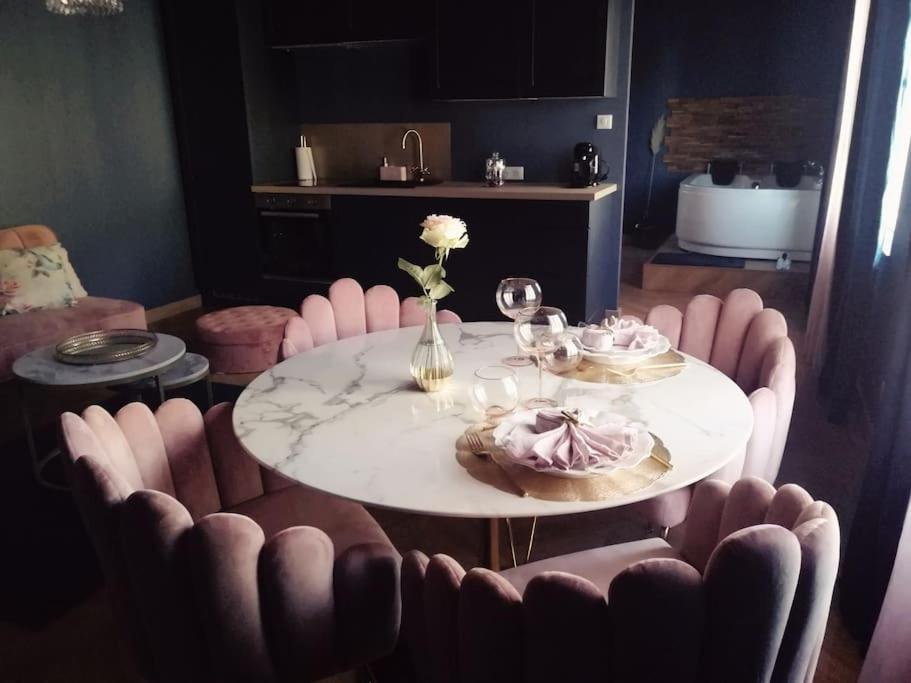 Rose & Blue Spa Proche Chalon S/Saone Et Beaune 圣马丹-昂布雷斯 外观 照片